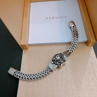 2024.03.16  Versace Bracelet 056