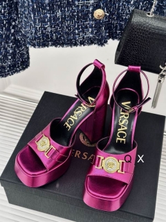 2024.03.28  Super Perfect Versace Women Sandals Size35-40 055