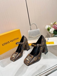 2024.04.28  Super Perfect LV Women Shoes sz35-41/9cm 795